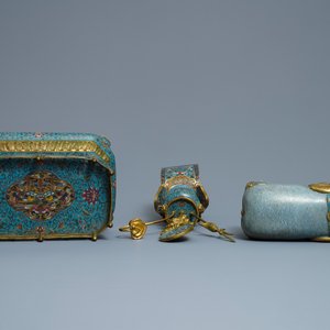 Un grand modèle d'un éléphant en bronze doré et émaux cloisonnés, marque de Qianlong, 19/20ème — photo 6