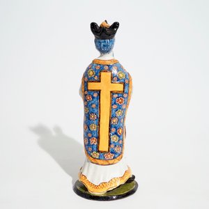 Un grand modèle d'un prêtre en faïence de Delft polychrome, 18ème — photo 4