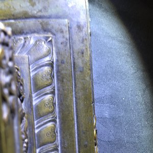 Un grand modèle d'un stupa en bronze doré et incrusté, Tibet, 18ème — photo 29