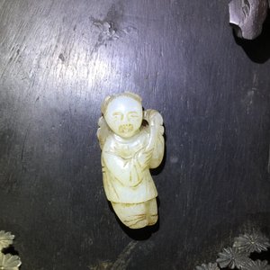 Un grand panneau en bois de zitan, jade et turquoise, encadré et sur piètement en bois de hongmu, Qianlong — photo 34