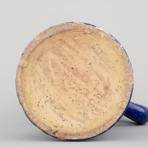 Un grand pichet double litre monté d'étain en faïence de Bruxelles, ca. 1800 — photo 8