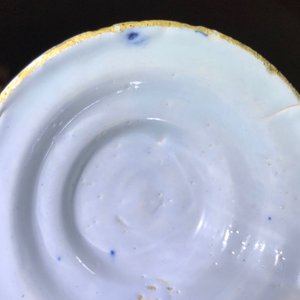 Un grand pichet trompeur en faïence de Delft en bleu et blanc, 1er quart du 18ème — photo 21