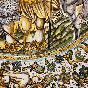 Un grand plat armorié en majolique italienne, atelier de Francesco Grue, Castelli, 17ème — photo 7