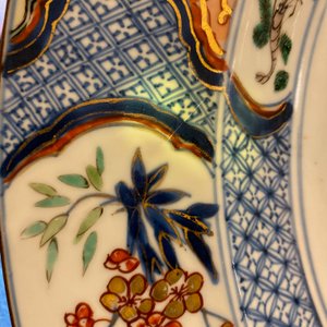 Un grand plat armorié 'Namur' en porcelaine de Chine famille verte, Kangxi/Yongzheng — photo 6
