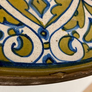 Un grand plat en majolique italienne à décor d'un lion de saint Marc, Deruta, 2ème quart du 16ème — photo 12