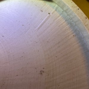 Un grand plat en porcelaine de Chine en bleu et blanc à décor d'un paysage, Jiajing — photo 8