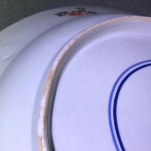 Un grand plat en porcelaine de Chine famille verte à décor 'Les trois amis de l'hiver', Kangxi — photo 8