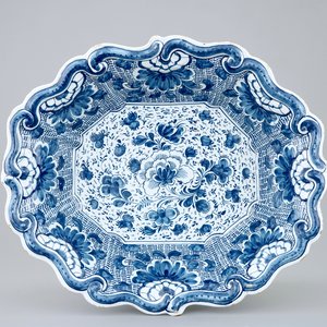 Un grand saladier en faïence de Delft bleu et blanc, 18ème — photo 1