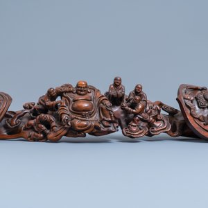 Un grand scèptre ruyi en bois sculpté, Chine, 19ème — photo 7