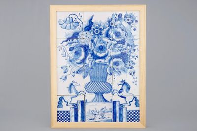 Un grand tableau de carreaux de Delft au décor d'un vase fleuri, Makkum, la Frise, 19ème
