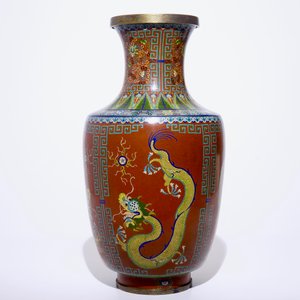 Un grand vase aux dragons en cloisonné, Chine, 19/20ème — photo 4