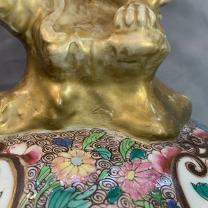 Un grand vase couvert de style famille rose en porcelaine de Samson, France, 19ème — photo 16