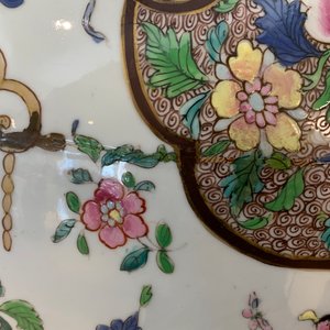 Un grand vase couvert de style famille rose en porcelaine de Samson, France, 19ème — photo 10