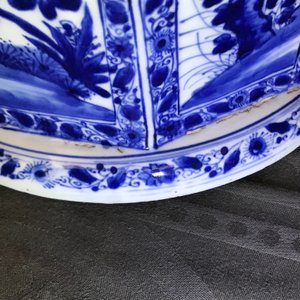 Un grand vase couvert en porcelaine de Chine bleu et blanc, Kangxi — photo 18
