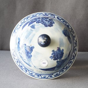 Un grand vase couvert en porcelaine de Chine en bleu et blanc, 19ème — photo 11