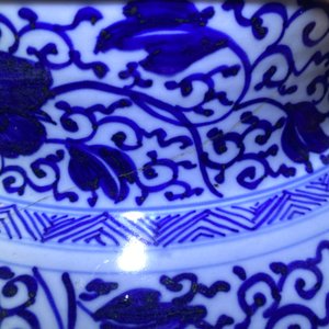 Un grand vase couvert en porcelaine de Chine en bleu et blanc, Kangxi — photo 13
