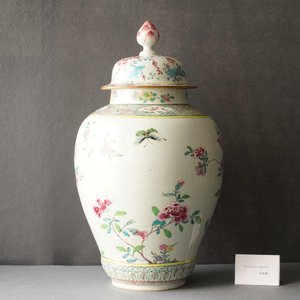 Un grand vase couvert en porcelaine de Chine famille rose, Yongzheng — photo 29