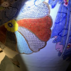 Un grand vase couvert en porcelaine de Chine famille rose, Yongzheng/Qianlong — photo 23