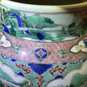Un grand vase couvert en porcelaine de Chine famille verte à décor de paysages fluviales, Kangxi — photo 34