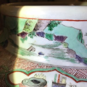 Un grand vase couvert en porcelaine de Chine famille verte à décor de paysages fluviales, Kangxi — photo 29