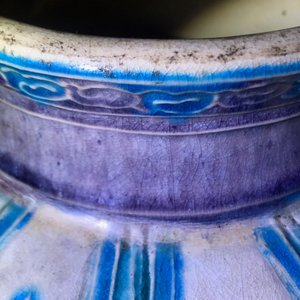 Un grand vase de forme meiping en grès fahua, Chine, Ming — photo 12