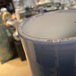 Un grand vase de forme 'tianqiu ping' en porcelaine de Chine clair de lune monochrome, 19ème — photo 12