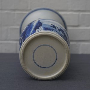 Un grand vase de forme yenyen en porcelaine de Chine famille bleu et blanc, Kangxi — photo 12