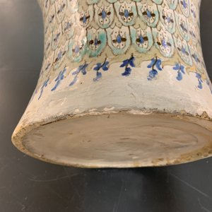 Un grand vase en céramique polychrome, Maroc ou Tunésie, vers 1900 — photo 13