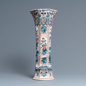 Un grand vase en faïence de Delft en palette cachemire, ca. 1700 — photo 4