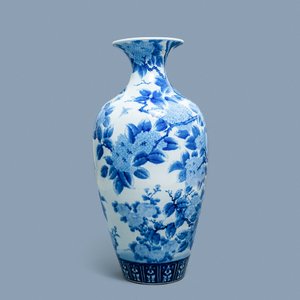 Un grand vase  en porcelaine d'Arita en bleu et blanc, Japon, Meiji, 19ème — photo 2