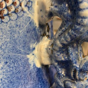 Un grand vase en porcelaine de Chine en bleu, blanc et rouge de cuivre, Jiaqing — photo 44