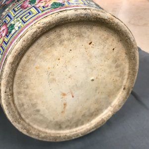 Un grand vase en porcelaine de Chine famille rose, 19ème — photo 41