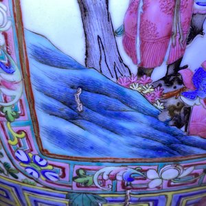 Un grand vase en porcelaine de Chine famille rose, 19ème — photo 52