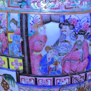 Un grand vase en porcelaine de Chine famille rose, 19ème — photo 54