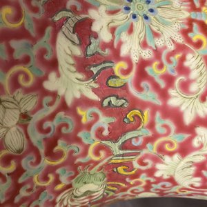 Un grand vase en porcelaine de Chine famille rose, 19ème — photo 10