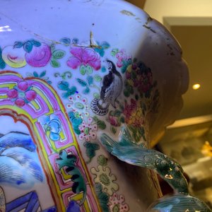 Un grand vase en porcelaine de Chine famille rose, 19ème — photo 11