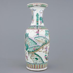 Un grand vase en porcelaine de Chine famille rose à décor de la production de soie, 19ème — photo 4