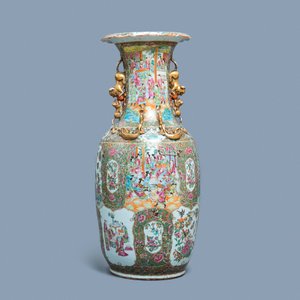 Un grand vase en porcelaine de Chine famille rose de Canton, 19ème — photo 3