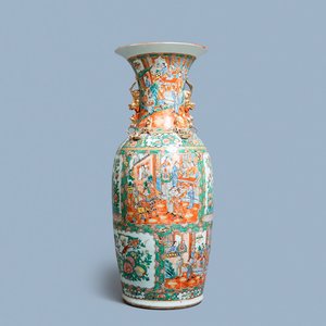 Un grand vase en porcelaine de Chine famille rose de Canton, 19ème — photo 1