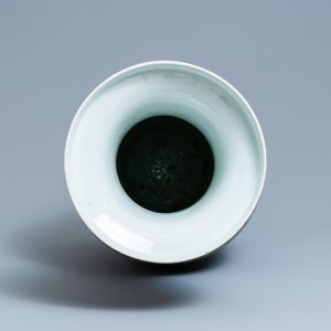 Un grand vase en porcelaine de Chine famille verte, 19/20ème — photo 5