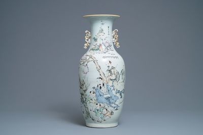 Un grand vase en porcelaine de Chine qianjiang cai, 19/20ème