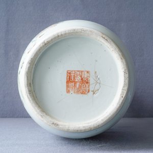 Un grand vase en porcelaine de Chine qianjiang cai, 19/20ème — photo 12