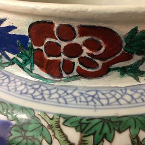 Un grand vase en porcelaine de Chine wucai, époque Transition, 1620-1683 — photo 10