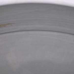 Un grand vase en porcelaine Imari de Japon, 17/18ème, et deux assiettes en porcelaine de Chine famille rose, 19ème — photo 10