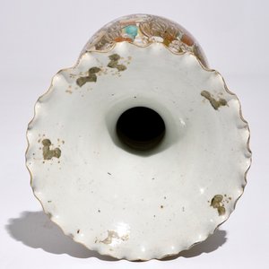 Un grand vase en porcelaine Satsuma à décor de Bouddha entouré des Arhats, Edo/Meiji, 19ème — photo 6