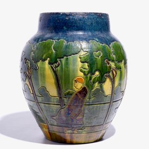 Un grand vase en poterie flamande à décor de figures, prob. Laigneil, Courtrai, début du 20ème — photo 4