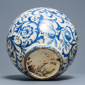 Un grand 'vaso a palla' en majolique italienne en bleu et blanc, Caltagirone, 18ème — photo 6