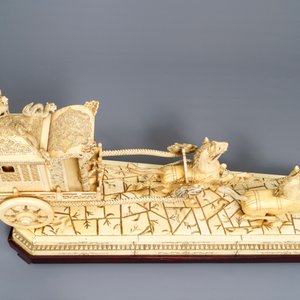 Un groupe de taille exceptionelle en ivoire sculpté figurant une carrosse aux chevaux, Chine, 19/20ème — photo 10