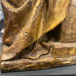 Un groupe en bois doré et polychromé représentant 'La Circoncision', Flandres, 16ème — photo 26