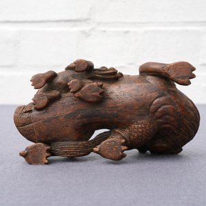 Un groupe en bois sculpté figurant un kylin et son petit, Chine, 19/20ème — photo 13